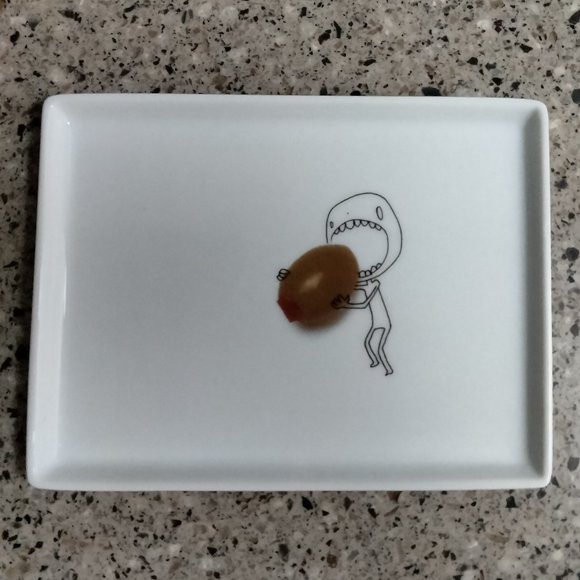 New 2009 Retired Oliver Green Olive Bite Appetizer Plate - Picture 1 of 4
